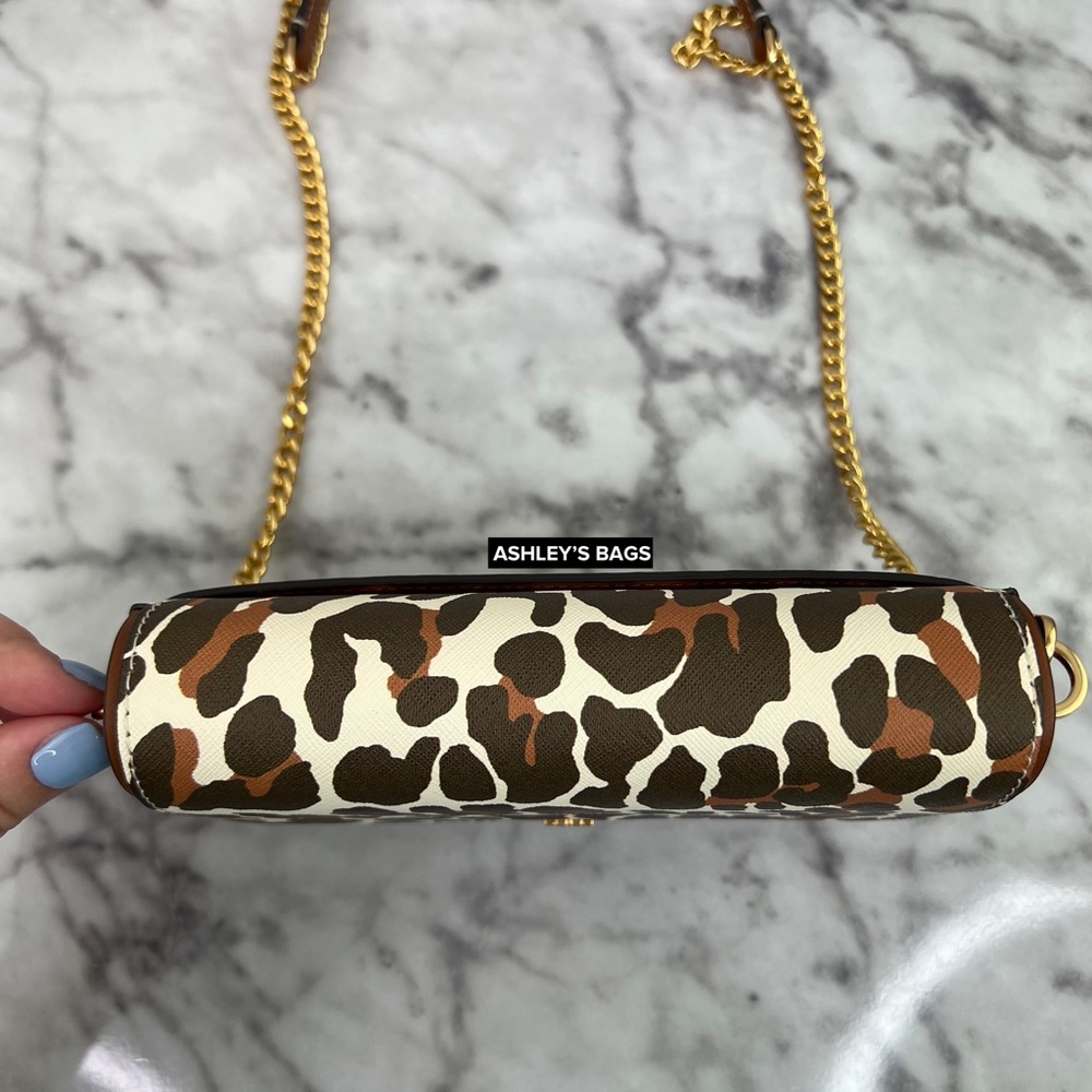 Tory Burch Emerson Printed Chain Wallet Crossbody In Leopard Print - Picture 4 of 10